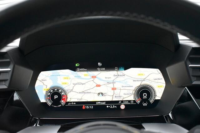 Audi A3 SPORTBACK 35 TFSI S-Line Black-edition 150 pk | Pano | Virtual | Apple |