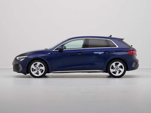 Audi A3 SPORTBACK 30 TFSI 110pk S-Line edition Navigatie Clima Pdc Acc
