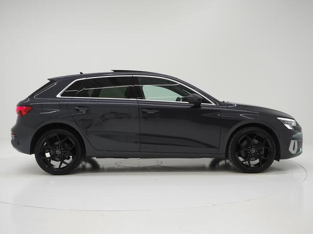Audi A3 SPORTBACK 40 TFSI e 204PK | Panoramadak | Leder | Keyless | Camera | DAB