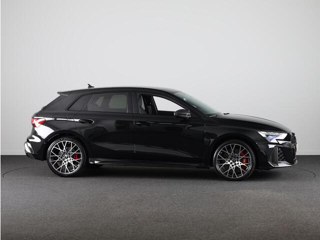 Audi A3 SPORTBACK 2.5 TFSI RS 3 quattro
