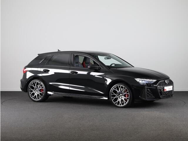 Audi A3 SPORTBACK 2.5 TFSI RS 3 quattro