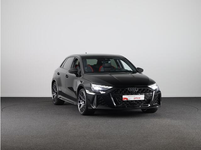 Audi A3 SPORTBACK 2.5 TFSI RS 3 quattro