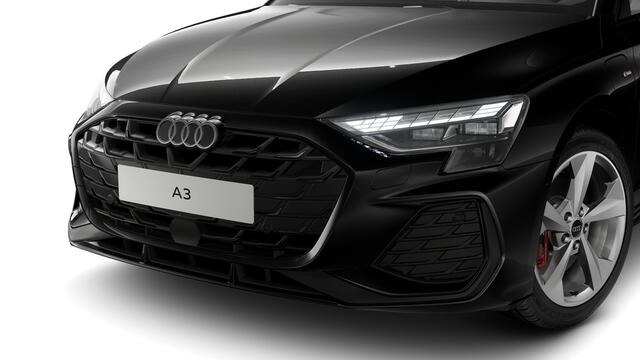 Audi A3 SPORTBACK 45 TFSI e 272 S tronic S edition Competition Automaat | Infotainmentpakket Connectivity | Ledkoplampen, ledachterlichten, dynamische knipperlichten achter | S line-interieur met sportstoelen en zwarte stoffen-kunstlederen bekleding | Verwarmbare voorstoel