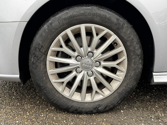 Audi A3 SPORTBACK 1.4 e-tron Pro Line plus // NAVI // CRUISE // CLIMA // PDC // TREKHAAK // FULL LED