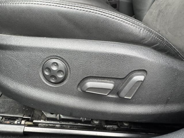 Audi A3 SPORTBACK 1.4 e-tron Pro Line plus // NAVI // CRUISE // CLIMA // PDC // TREKHAAK // FULL LED