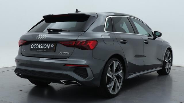 Audi A3 SPORTBACK 35 TFSI 150PK S edition | Navigatie | Carplay | 19" LMV |