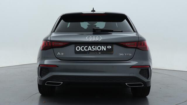 Audi A3 SPORTBACK 35 TFSI 150PK S edition | Navigatie | Carplay | 19" LMV |