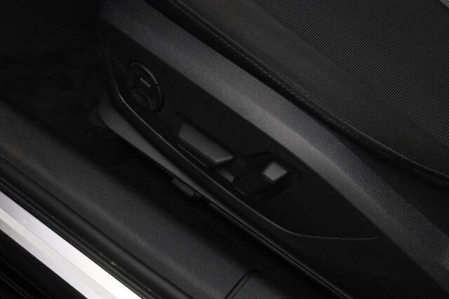 Audi A3 SPORTBACK 35 TFSI 150PK S-tronic Business edition | Elektr. bestuurdersstoel | Navi | Stoelverwarming | ACC | Keyless | Apple Carplay / Android Auto