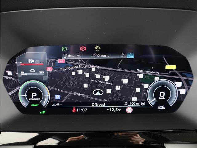Audi A3 SPORTBACK 40 TFSI e S line Plug in Hybrid | Panoramadak | 18 inch lichtmetalen velgen | Navigatie | Parkeersensoren voor en achter | Verwarmbare voorstoelen