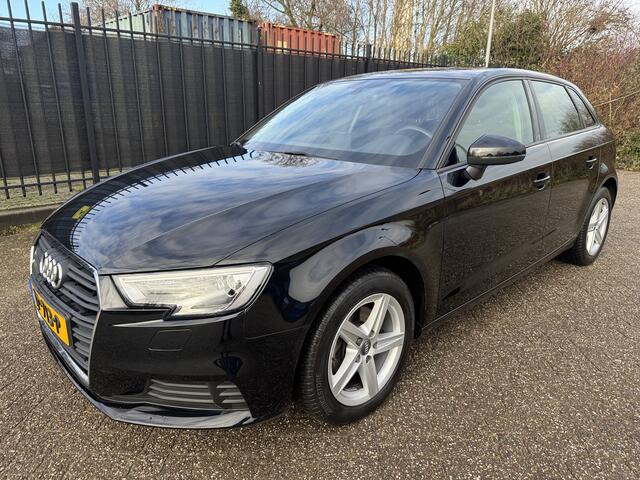 Audi A3 SPORTBACK 30 TFSI 116 PK 6 Versn Airco/LMV/CV/BT