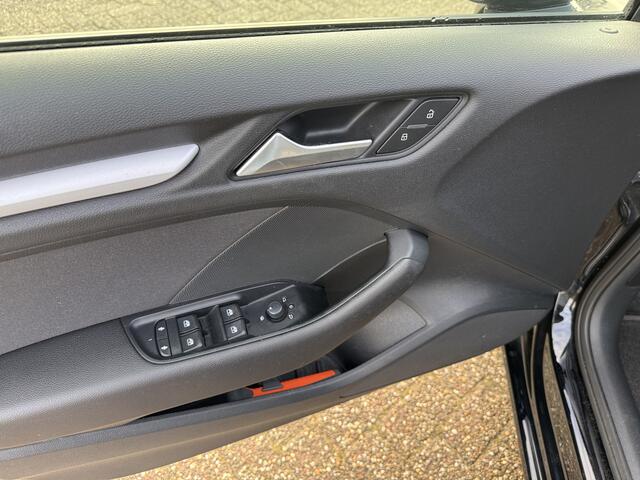 Audi A3 SPORTBACK 30 TFSI 116 PK 6 Versn Airco/LMV/CV/BT