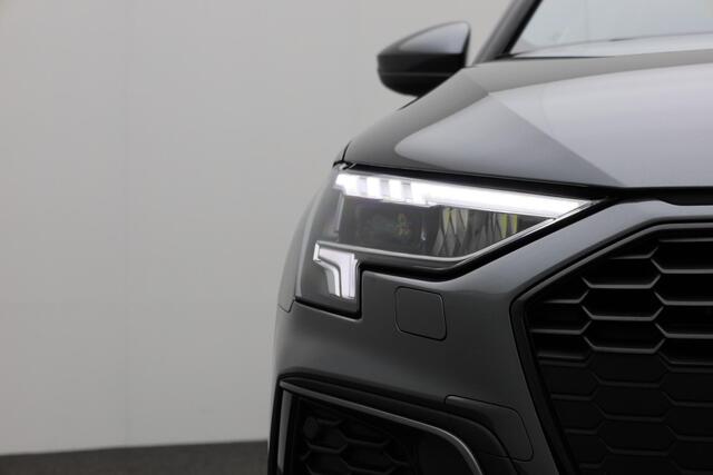 Audi A3 SPORTBACK 30 TFSI 110PK S-tronic S edition | Navi | Full LED | Zwart optiek | Cruise | Clima | 17 inch | Apple Carplay / Android Auto