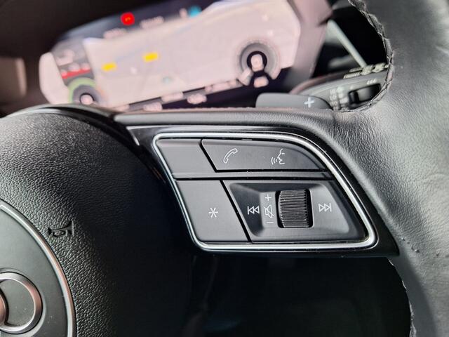 Audi A3 SPORTBACK 45 TFSI e S-Line Plug In Hybrid 245 pk | PHEV | Trekhaak Afneembaar | Matrix LED | Carplay | Electrische Sportstoelen Verwarmd | Navi |