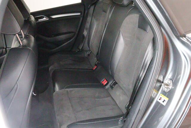 Audi A3 SPORTBACK 1.4 e-tron S-line, ACC, Trekhaak, LED koplampen, Keyless Entry, Trekhaak, Bluetooth, Stoelverwarming
