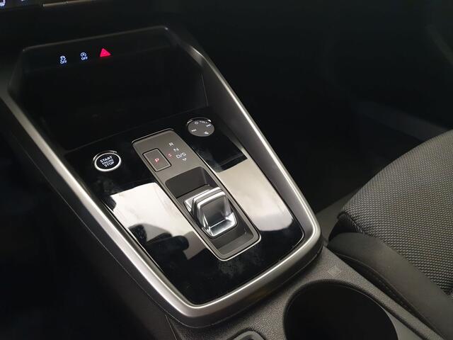 Audi A3 SPORTBACK 35 TFSI 150pk S-Line S-Tronic Virtual cockpit, Climatronic, Full LED