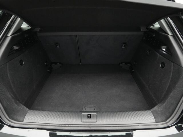 Audi A3 SPORTBACK 30 TFSI 115pk S-Tronic Design Pro Line Navigatie Pdc Led Cruise 303