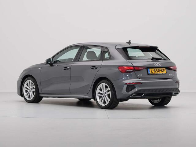 Audi A3 SPORTBACK 35 TFSI 150pk S-Line edition Navigatie Pdc Clima Stoelverwarming