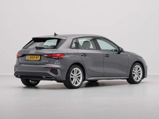 Audi A3 SPORTBACK 35 TFSI 150pk S-Line edition Navigatie Pdc Clima Stoelverwarming