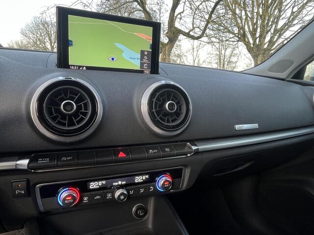 Audi A3 SPORTBACK 30 TFSI Sport Edition, S-Tronic, Navi, PDC V+A