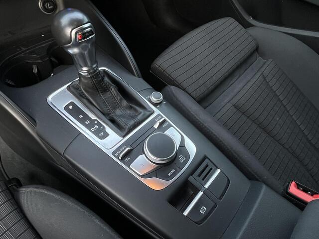 Audi A3 SPORTBACK 30 TFSI Sport Edition, S-Tronic, Navi, PDC V+A