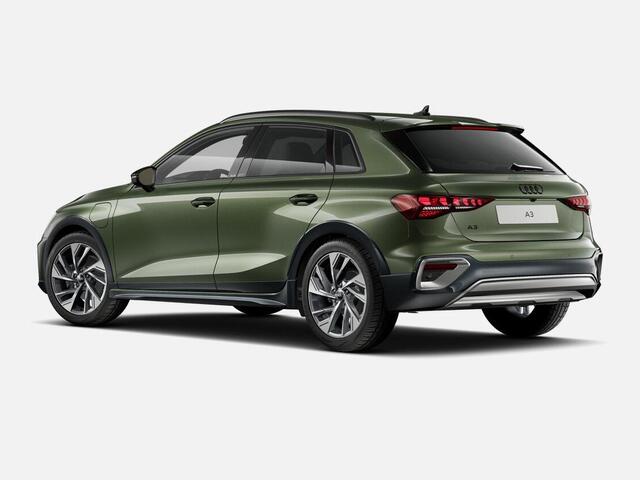 Audi A3 SPORTBACK Advanced edition (A4) 40 TFSI e 150 kW / 204 pk S Achteruitrijcamera - Adaptive Cruise Control - 18 inch velgen