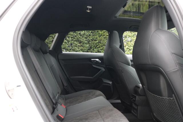 Audi A3 SPORTBACK 40 TFSI e S-Line (Panoramadak Sportleder/Memory VirtualCockpit Camera ACC Keyless Full-Led 18InchLMV PrivacyGlass Pdc V+A)