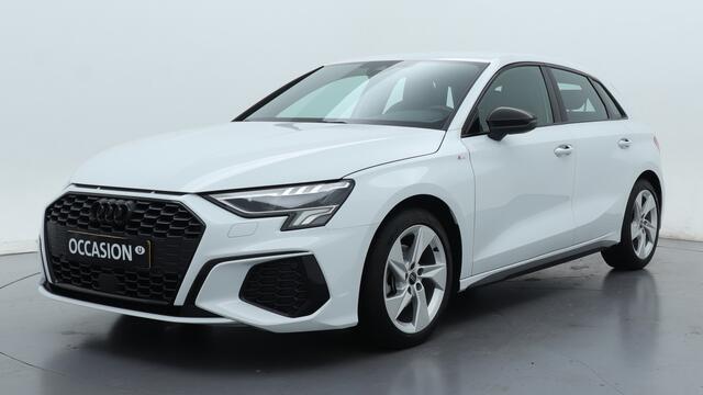 Audi A3 SPORTBACK 30 TFSI S edition | Zwart optiek | Adaptive cruise | PDC |