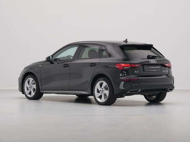 Audi A3 SPORTBACK 40 TFSI e S-line Navigatie PDC DAB Virtual Cockpit