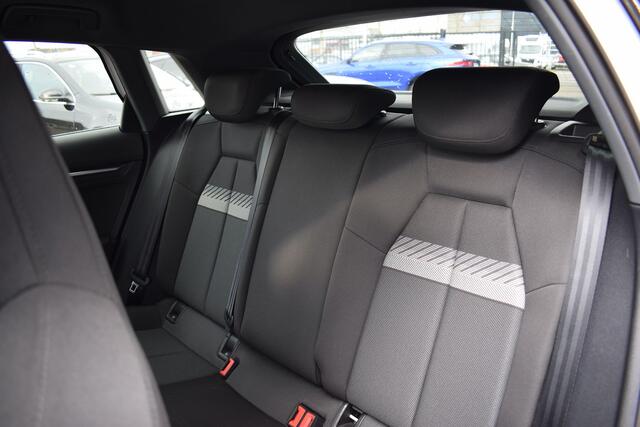 Audi A3 SPORTBACK 35 TFSI S edition | 2x S-Line | Virtual | Stoelverwarming | Climate