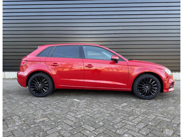 Audi A3 SPORTBACK 30 g-tron Pro Line Automaat zeer nette auto NIEUWE APK !