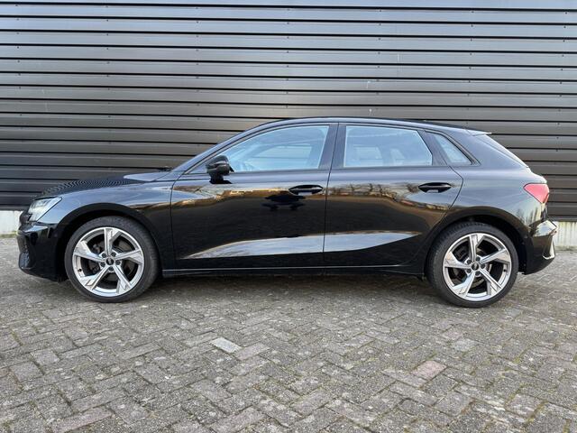 Audi A3 SPORTBACK 30 TFSI Pro Line Trekhaak S-LINE Nieuwe APK