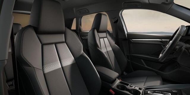 Audi A3 SPORTBACK 40 TFSI e | Advanced edition | 150 kW / 204 pk | Voordeel is ¤ 2.973,- | Optiek zwart plus | Donker glas achter | Assistentie pakket driving |