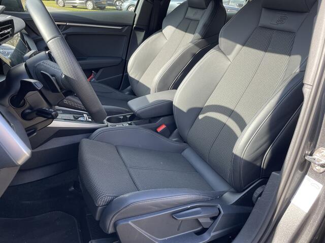 Audi A3 SPORTBACK 30 TFSI 110pk S Edition S-tronic / Navigatie / Apple Carplay / Adaptive Cruise Control