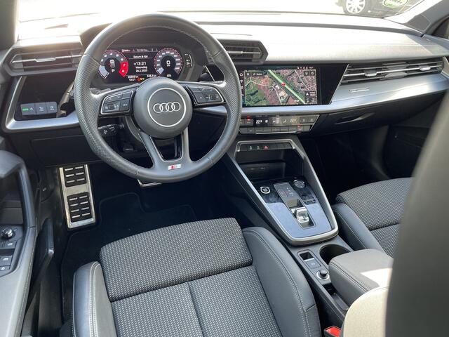Audi A3 SPORTBACK 30 TFSI 110pk S Edition S-tronic / Navigatie / Apple Carplay / Adaptive Cruise Control