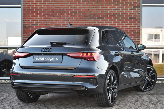 Audi A3 SPORTBACK 40 TFSI e S-zetels ACC Head-up 19inch El-klep