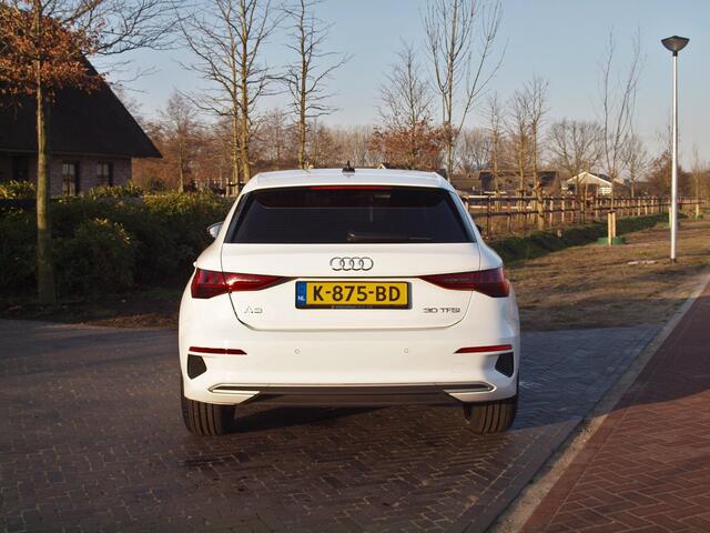 Audi A3 SPORTBACK 30 TFSI Business edition | Apple Carplay | Cruise Control | Virtual Cockpit | Automaat | 19 inch |