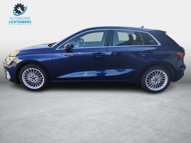 Audi A3 SPORTBACK 30 TFSI Advanced edition Stoelverwarming / PDC V+A / Virtual Cockpit