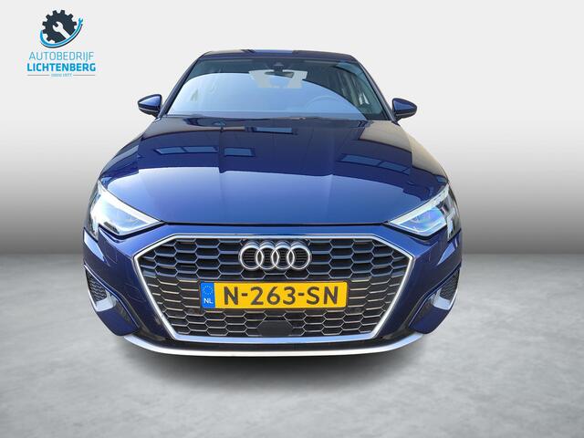 Audi A3 SPORTBACK 30 TFSI Advanced edition Stoelverwarming / PDC V+A / Virtual Cockpit