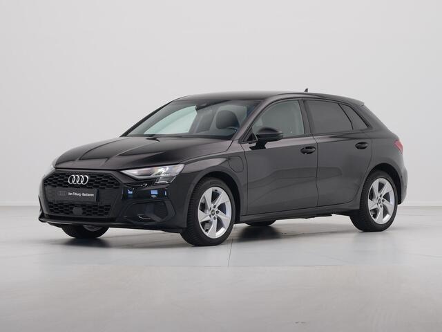 Audi A3 SPORTBACK 40 TFSI e Edition Leer Navigatie Parkassist Carplay