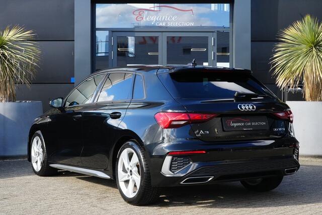 Audi A3 SPORTBACK 30 TFSI S edition 111pk Winterpack/Cruise/Navigatie
