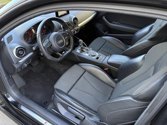 Audi A3 SPORTBACK 1.2 TFSI Ambition Sport Edition / AUTOMAAT / NAVI / S-LINE