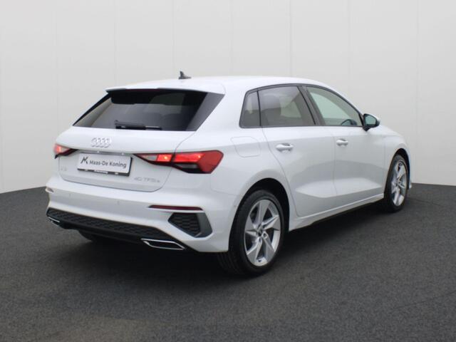 Audi A3 SPORTBACK 40 TFSIe 150kW/204PK S Line ext. · Navigatie · Leder · Drive select · Garantie tot april 2026 of 120000km
