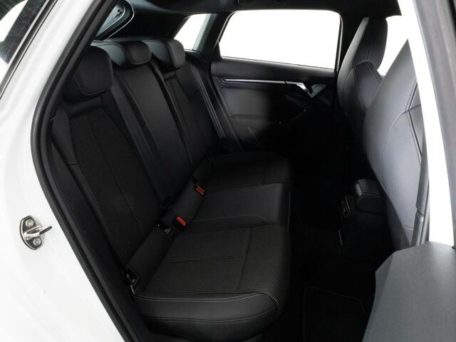 Audi A3 SPORTBACK S-Line 40 TFSIe 204 pk | LED | Navigatie Via Smartphone | Adaptieve Cruise Control |