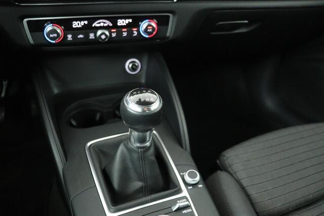 Audi A3 SPORTBACK 1.0 TFSI Sport | Sportstoelen | Xenon | Navigatie | Climate control | PDC | Cruise control | Bluetooth