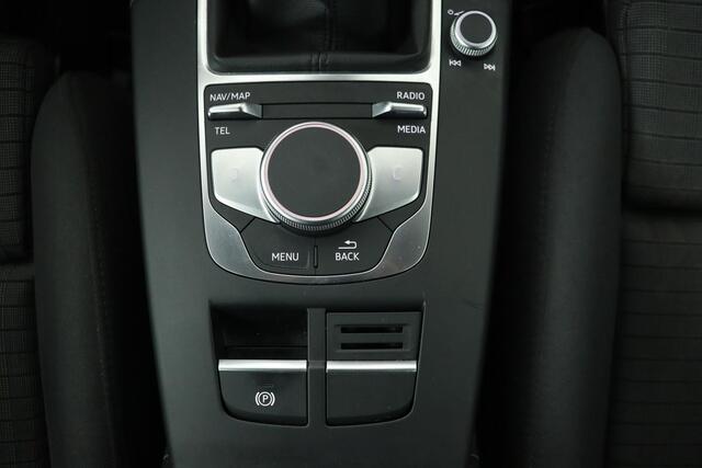 Audi A3 SPORTBACK 1.0 TFSI Sport | Sportstoelen | Xenon | Navigatie | Climate control | PDC | Cruise control | Bluetooth