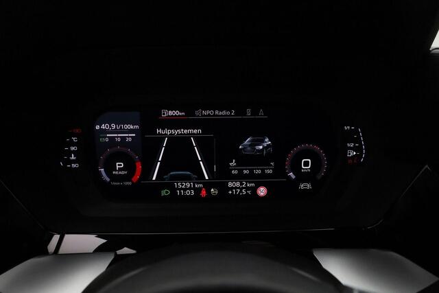 Audi A3 SPORTBACK 35 TFSI 150 pk S-tronic S edition / S-Line | Panoramadak | Navigatie | Stoelverwarming | Parkeersensoren achter