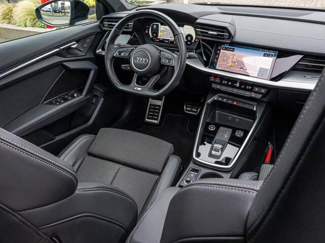 Audi A3 SPORTBACK 45 TFSI e S edition Competition ORG NL PANO BLACK OPTIC MARTIX LED 18 INCH PRIVACY GLASS