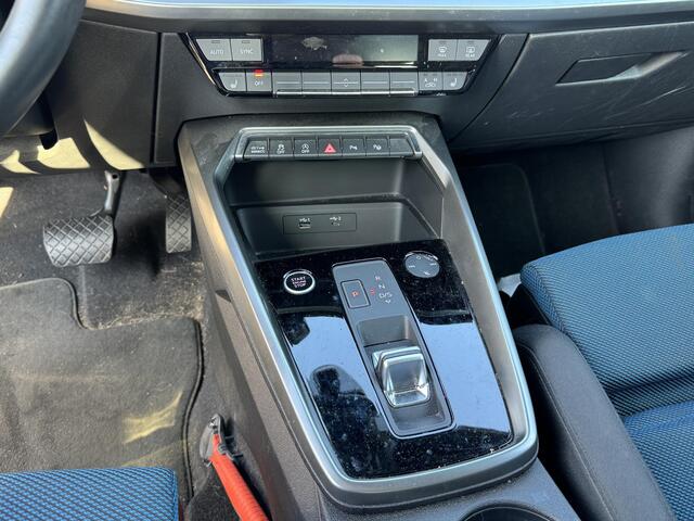 Audi A3 SPORTBACK 35 TFSI BUSINESS EDITION I AUTOMAAT I STOELVERWARMING I CLIMATE CONTROL I NAVIGATIE I CRUISE CONTROL