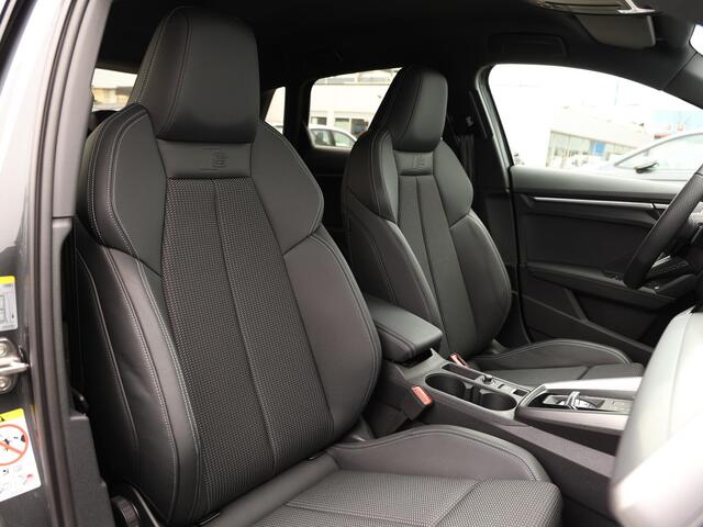 Audi A3 SPORTBACK 30 TFSI S edition 110pk | Matrix LED | Stoelverwarming | Apple Carplay | 18" Velgen