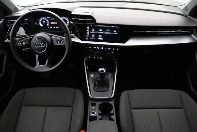 Audi A3 SPORTBACK 30 TFSI Pro Line | Adaptieve cruise control | Parkeersensoren | LED koplampen